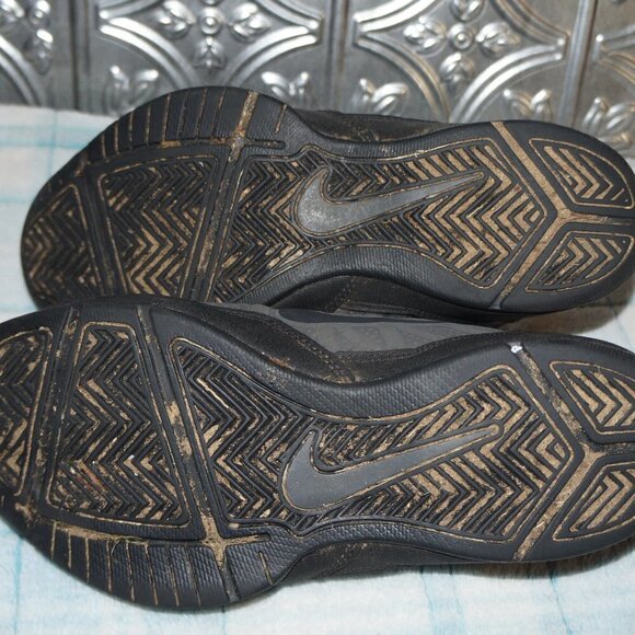 Nike Air Ring Leader Men's Size 8 Low 488102-002 Black/Gray - Picture 8 of 8